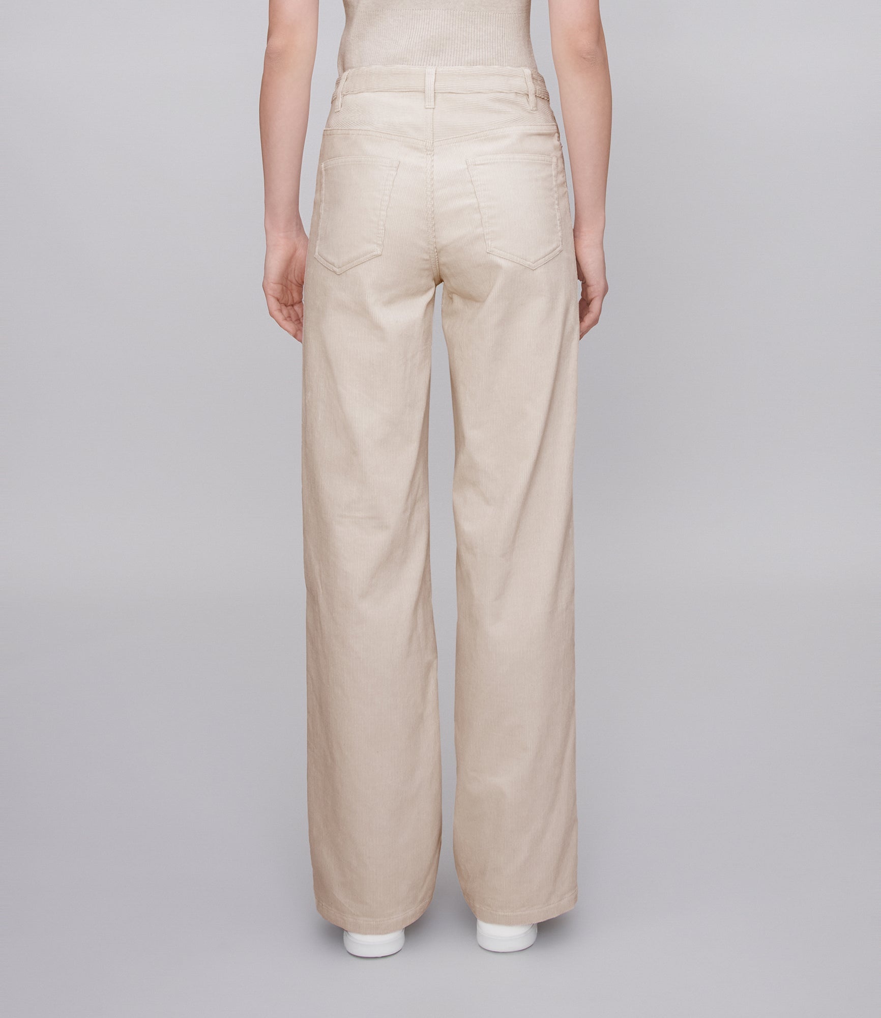ELISABETH JEANS - 6