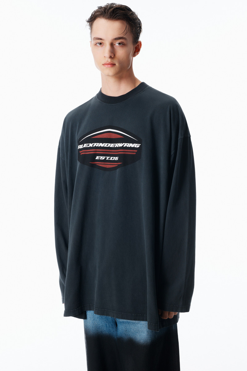 Long Sleeve Shield Graphic Tee in Jersey Oversized 3