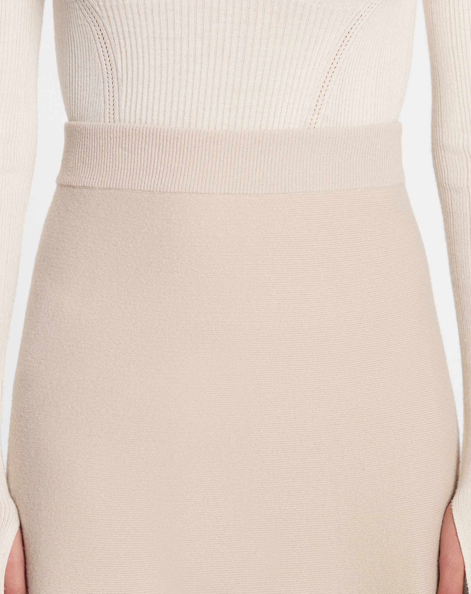 FLARED MIDI SKIRT IN WOOL AND CASHMERE - 5