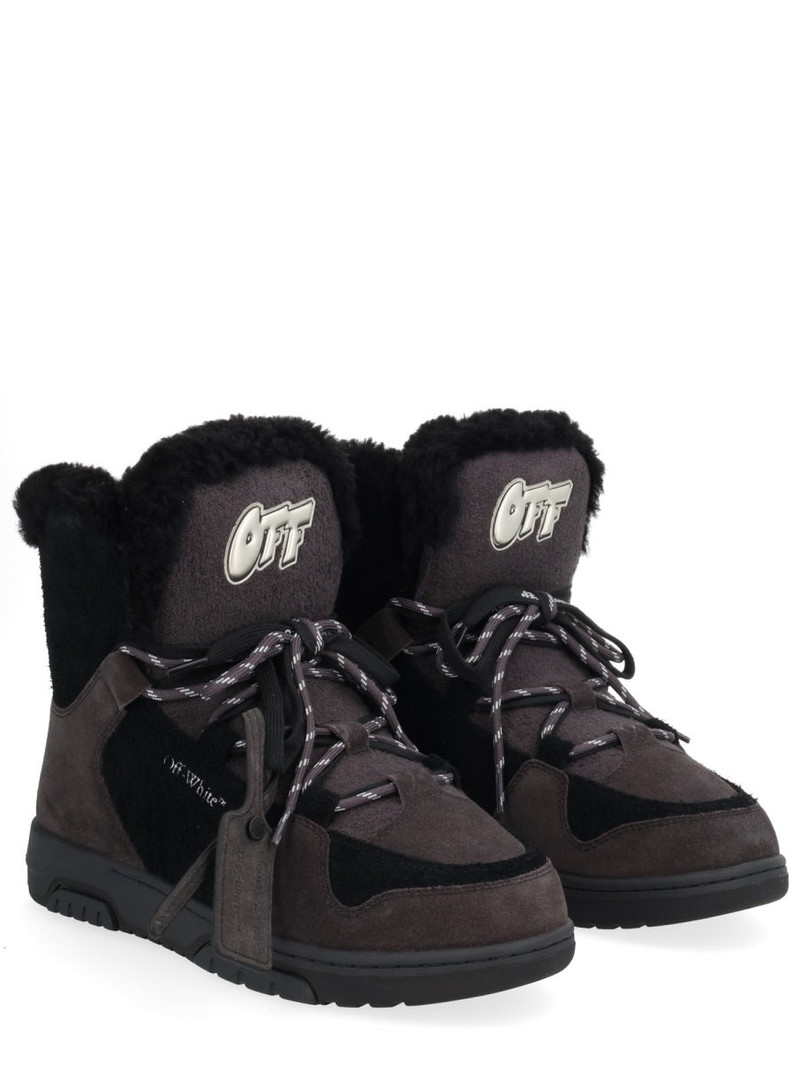 Off-White Winter Boot "Anthracite" outlook