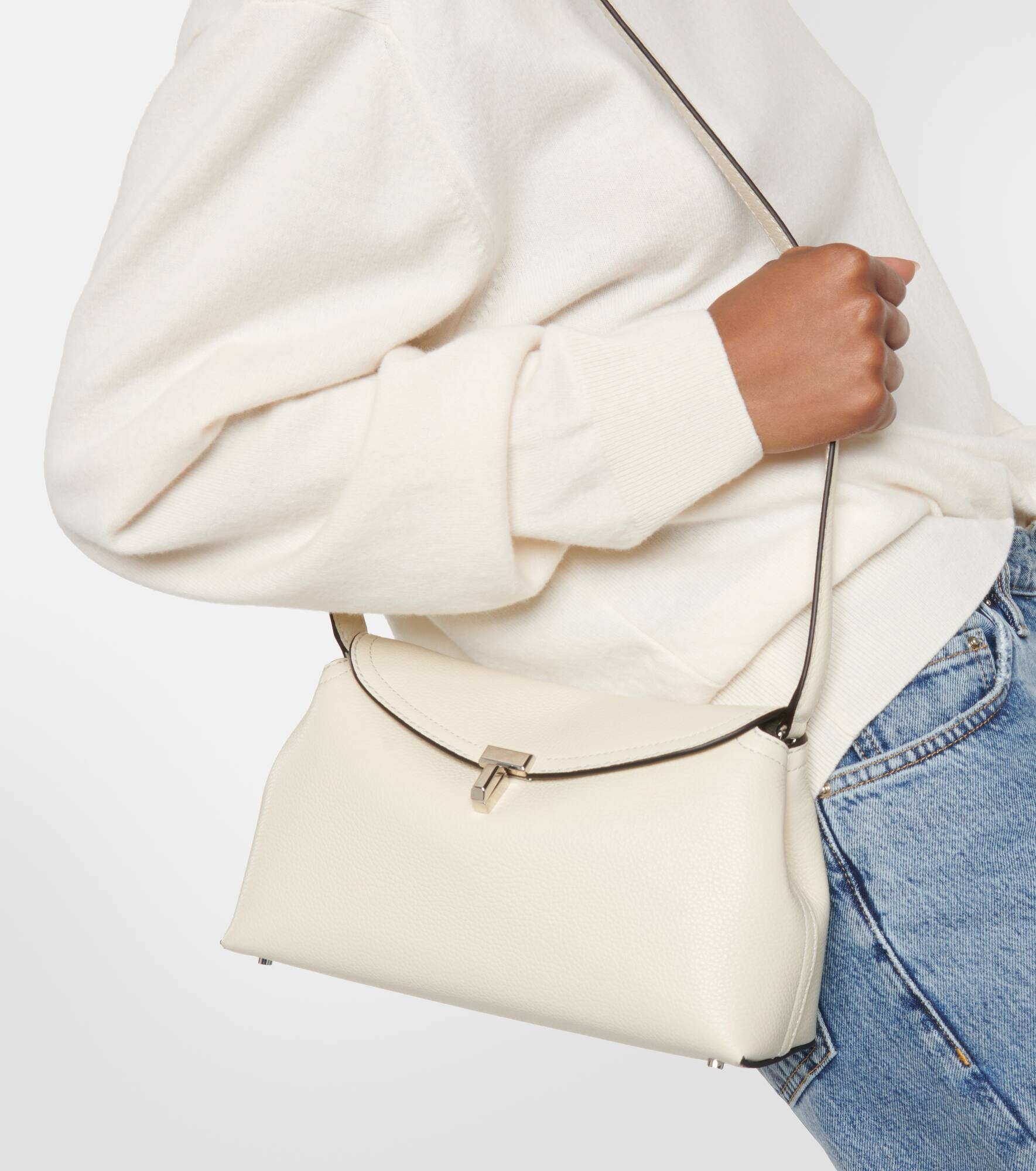 T Lock Small leather clutch - 6