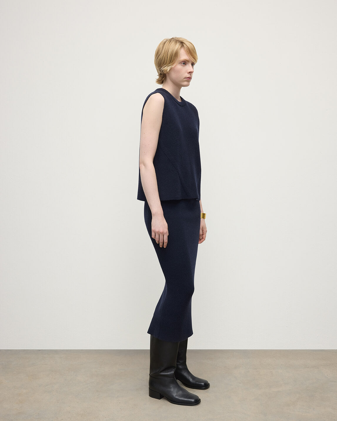 Sleeveless Navy Cashmere Tank Top - 3