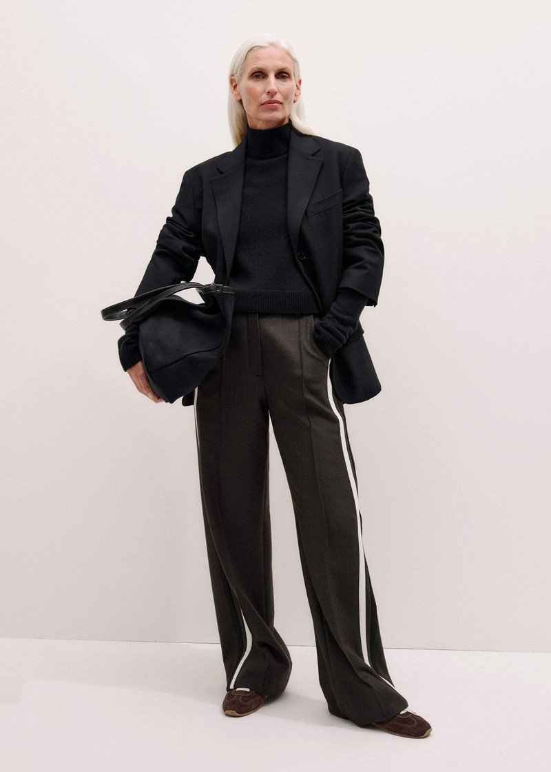 High Neck Crop Sweater 4