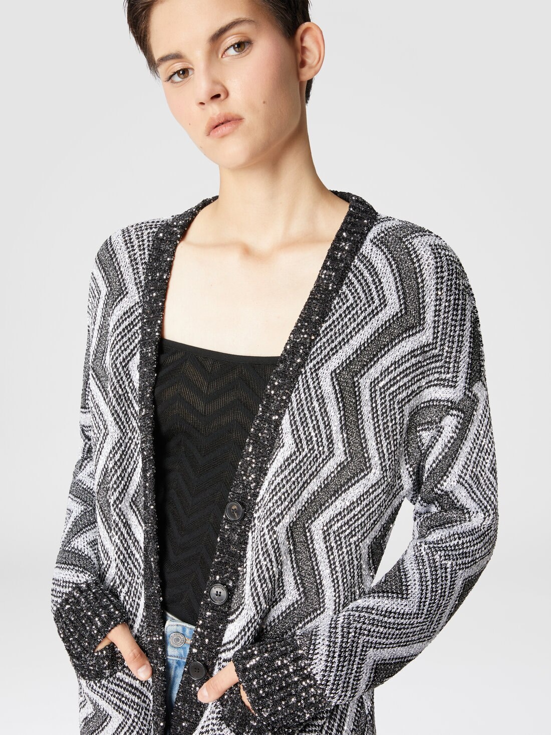Oversized cardigan with macro zig zag and sequins - 4