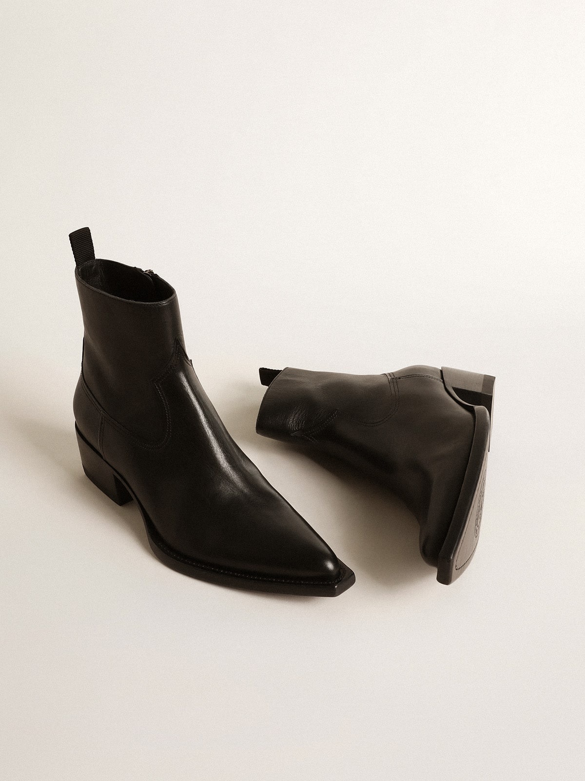 Men’s low Debbie boots in black leather - 2