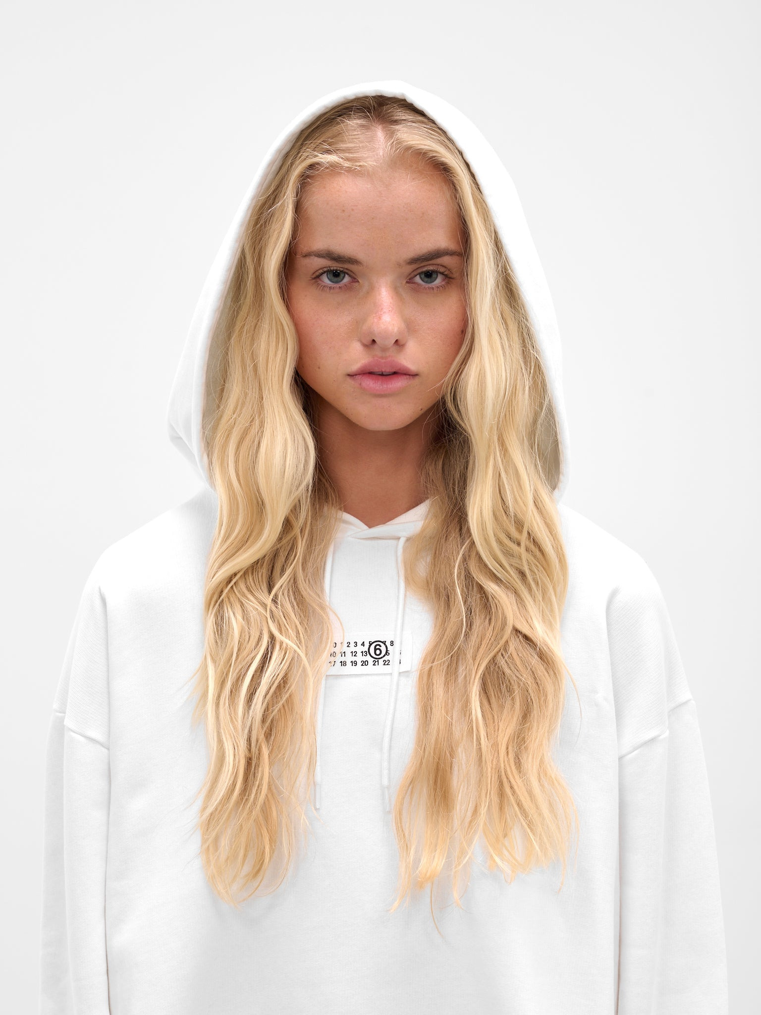 White Boxy Cropped Hoodie - 4