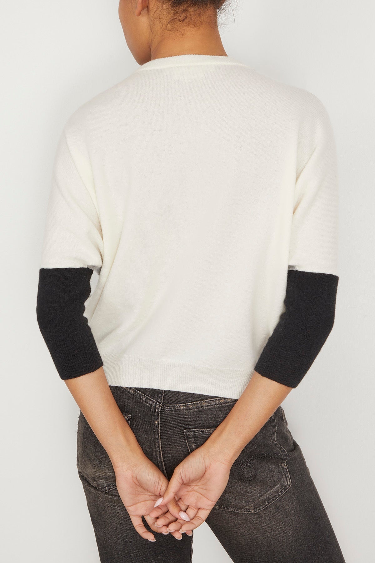 Roundneck Sweater in Grey/Sodium - 4