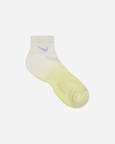Nike Everyday Plus Cushioned Ankle Socks Yellow / Purple / Cream outlook