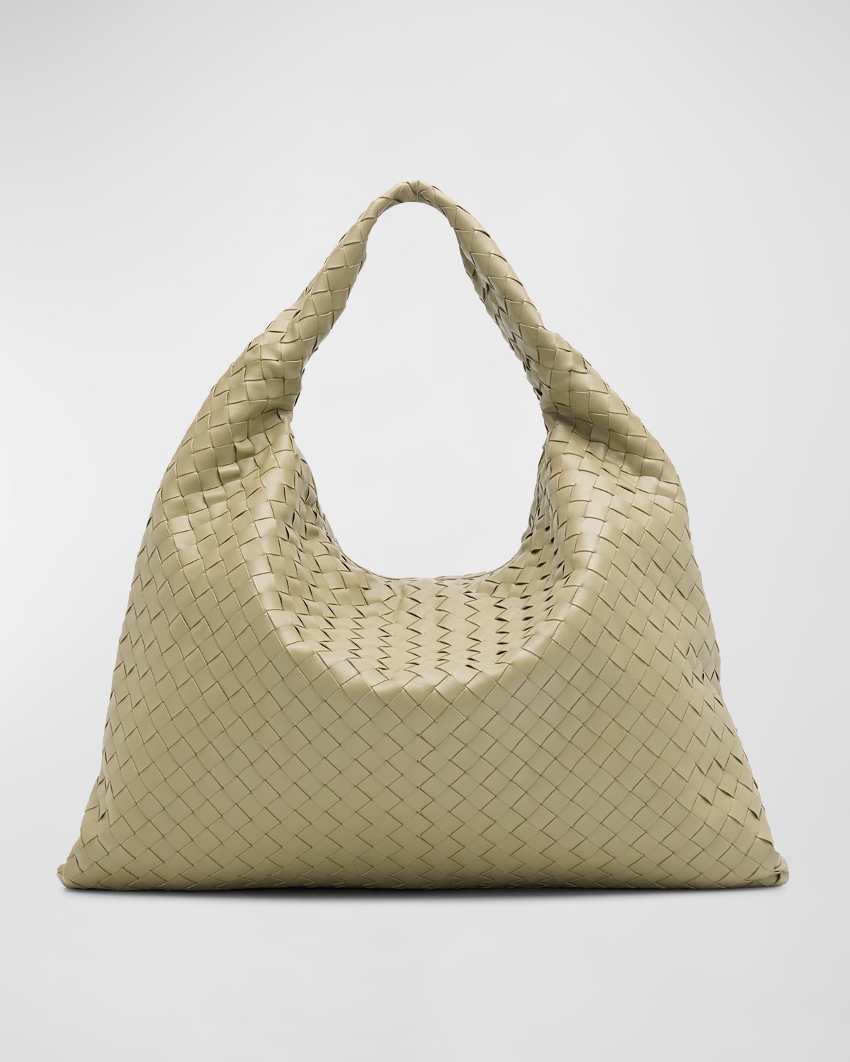 【BOTTEGA VENETA】ホップ Bottega Veneta® Women's Large Hop in Black. Shop online now.