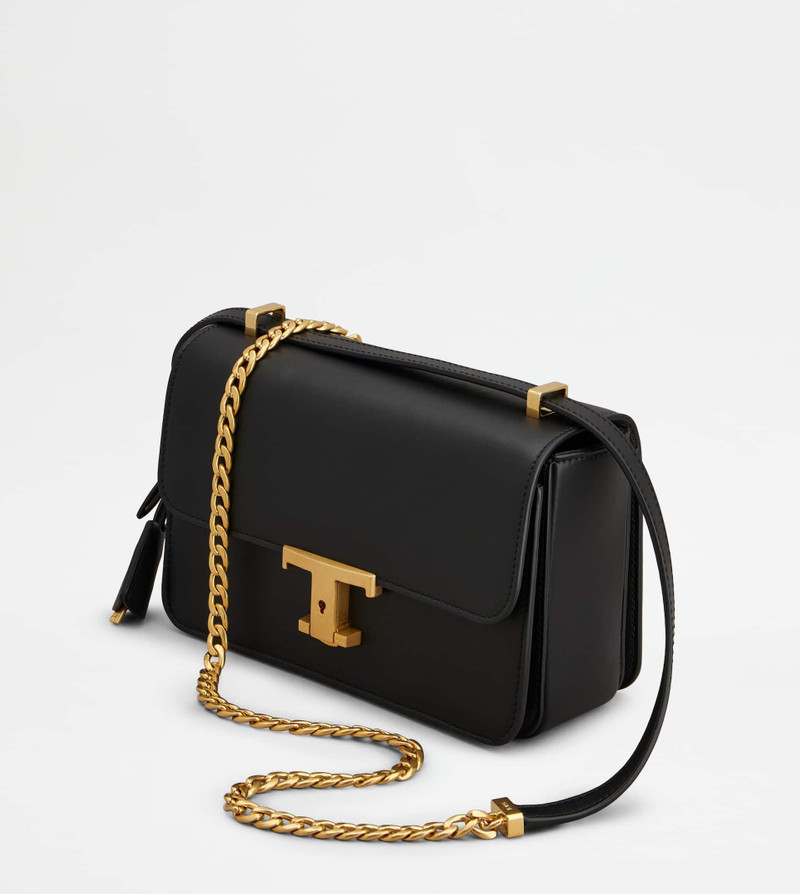 T TIMELESS FLAP BAG IN LEATHER MINI - BLACK 6
