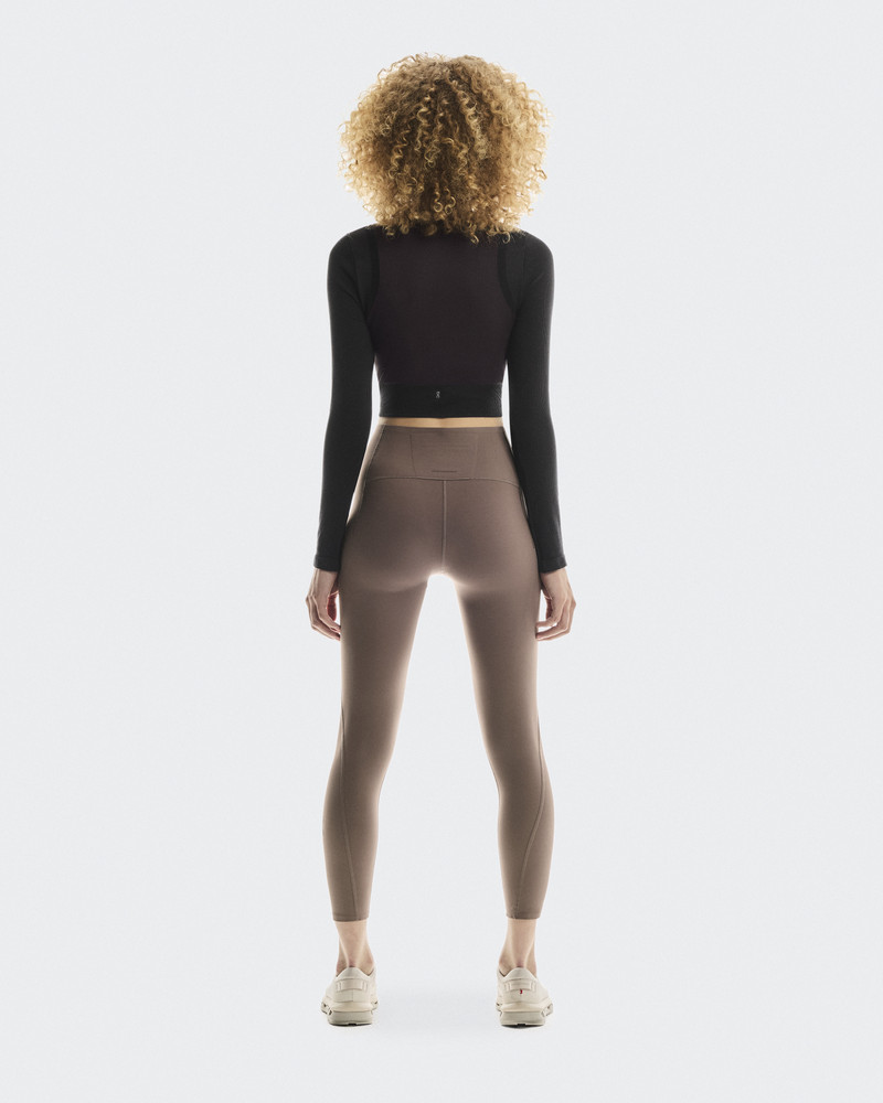 On Studio Knit Long-T Crop outlook