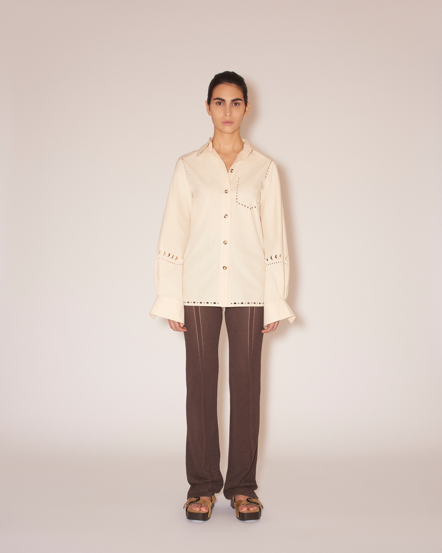 MOA - Heavy poplin laser-cut shirt - Creme - 2