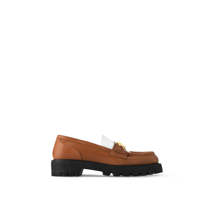 Louis Vuitton District Flat Loafer outlook