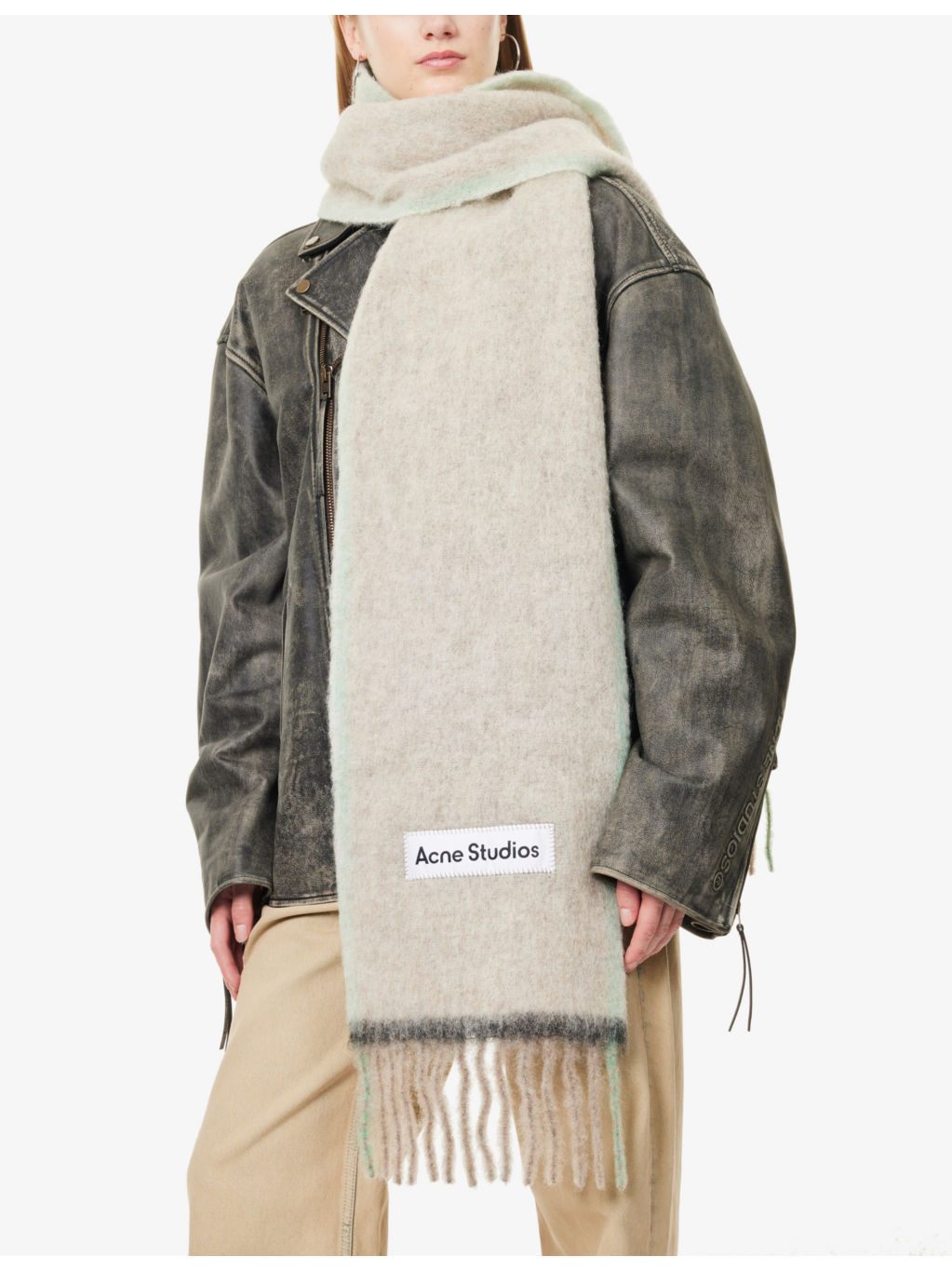 Vally brand-patch wool-blend scarf - 3