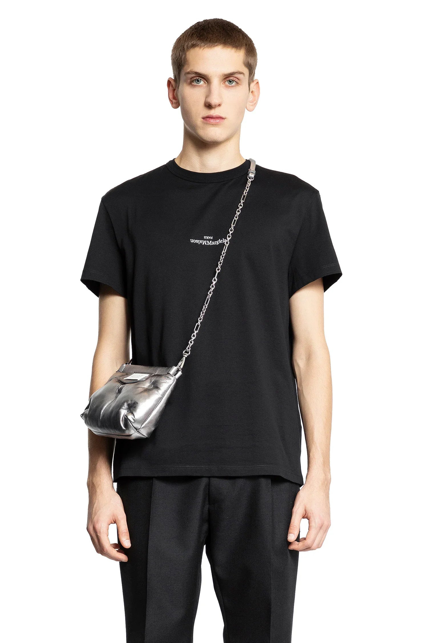 Distorted-Logo-T-Shirt - 5