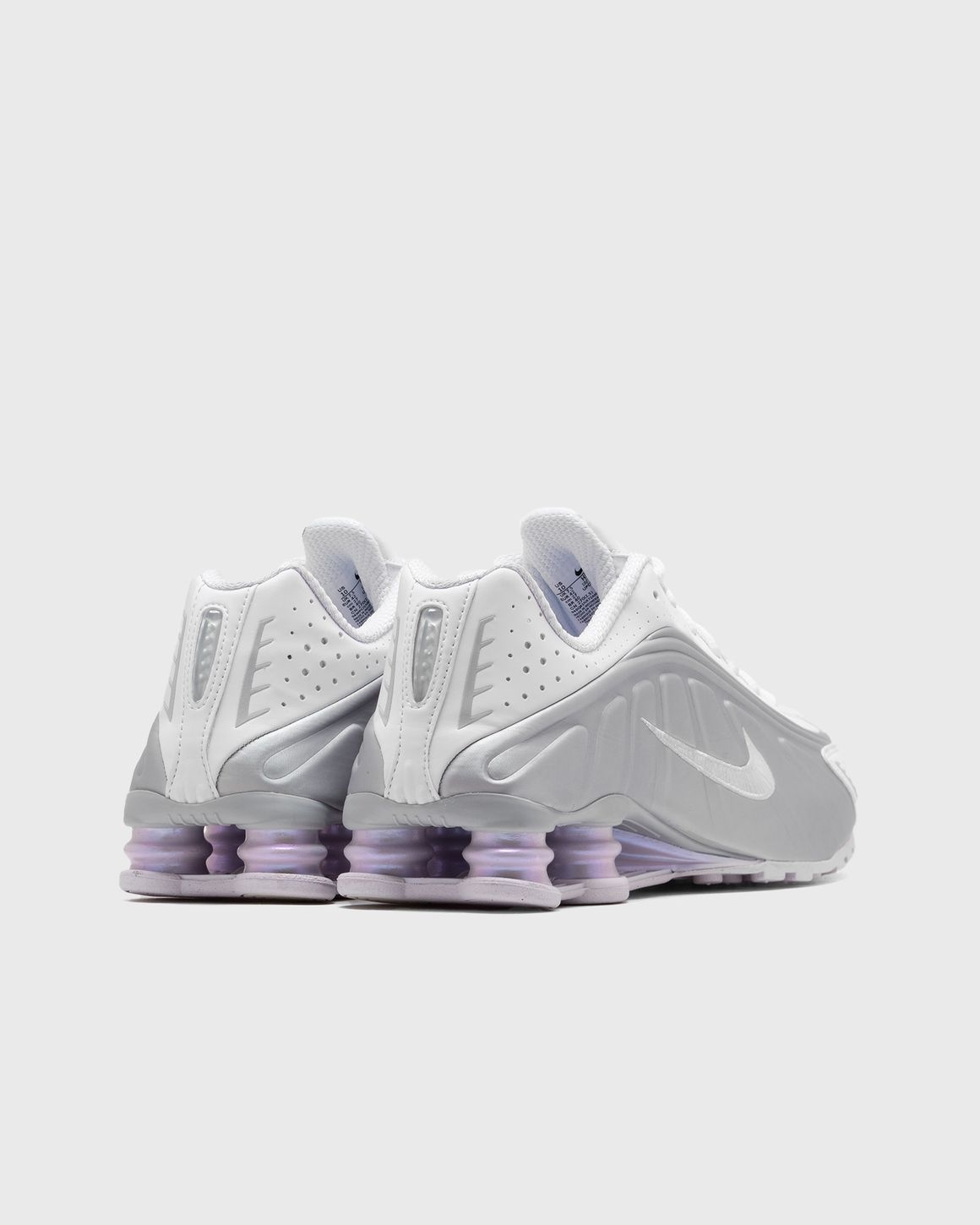 WMNS NIKE SHOX R4 - 4