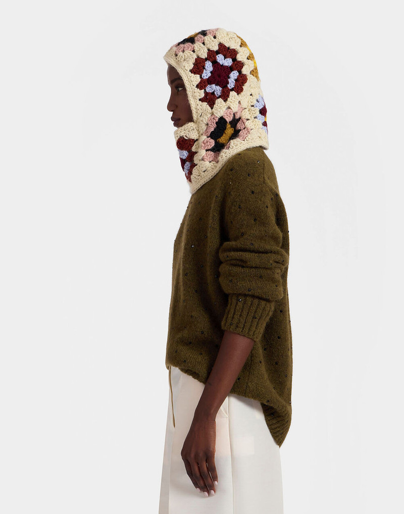 Lacey Snood 5