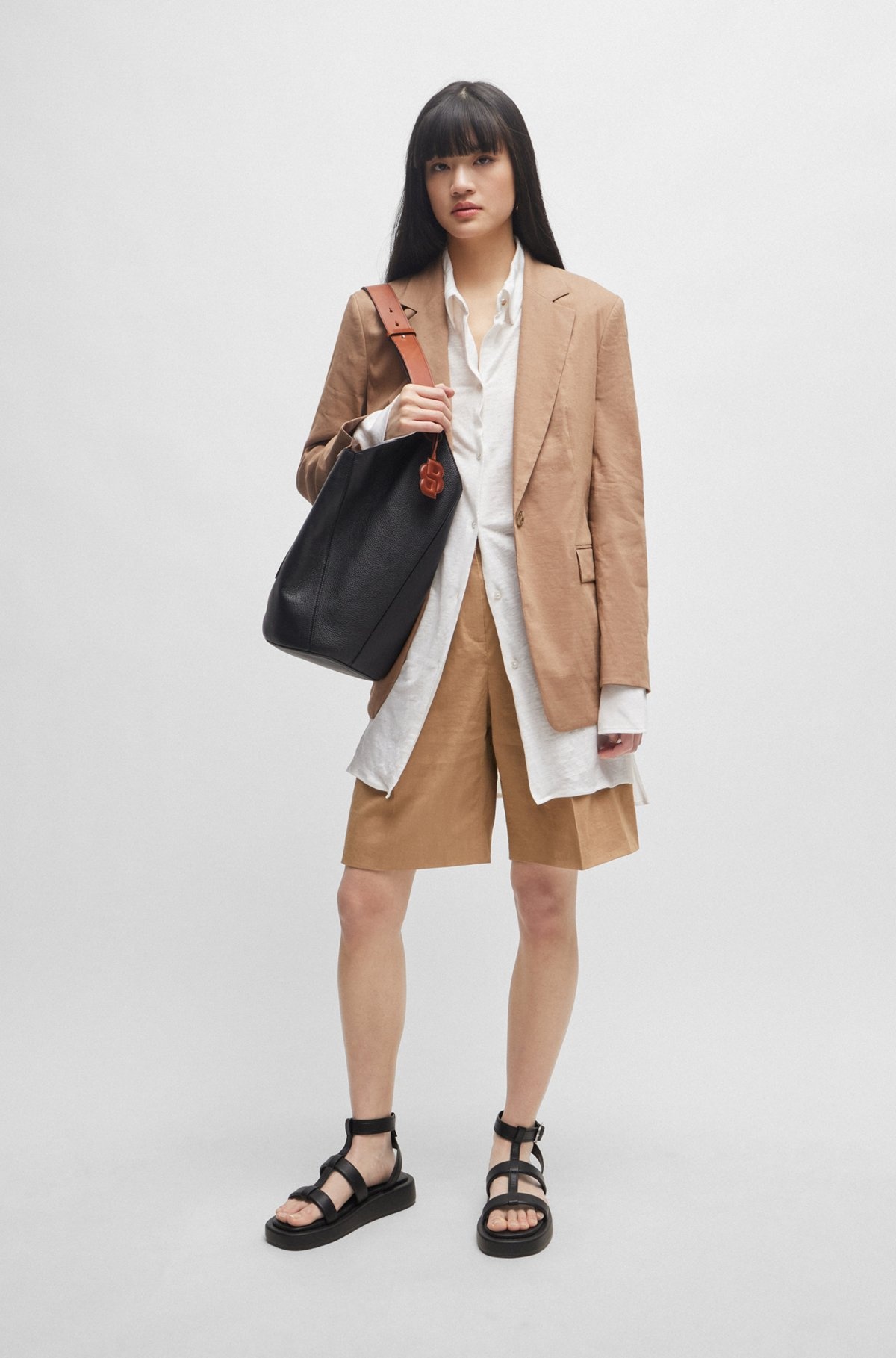 RELAXED-FIT SHORTS IN A STRETCH LINEN BLEND - 3