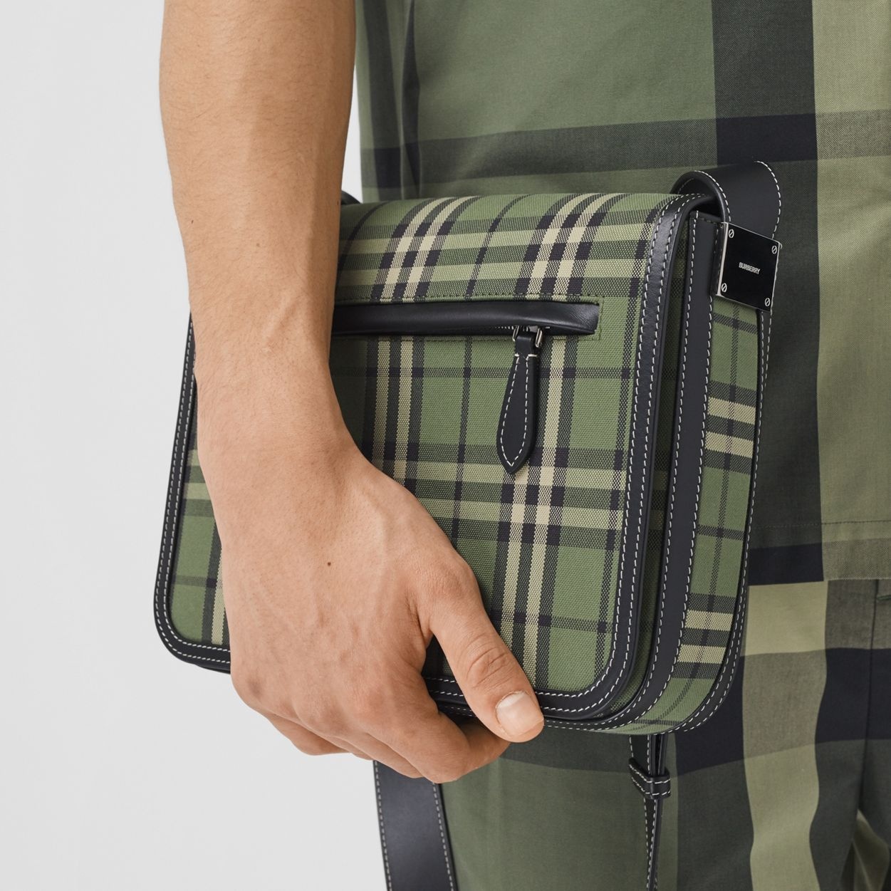 Small Check Cotton Messenger Bag - 10