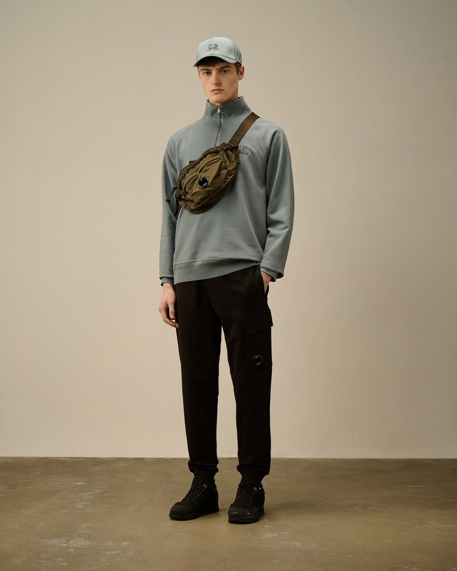 Diagonal Raised Fleece Lens Sweatpants - 2