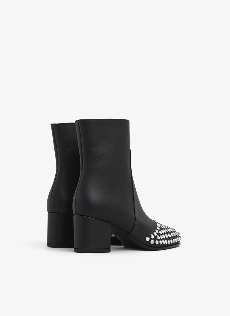 Alaïa Shoes for Women | REVERSIBLE