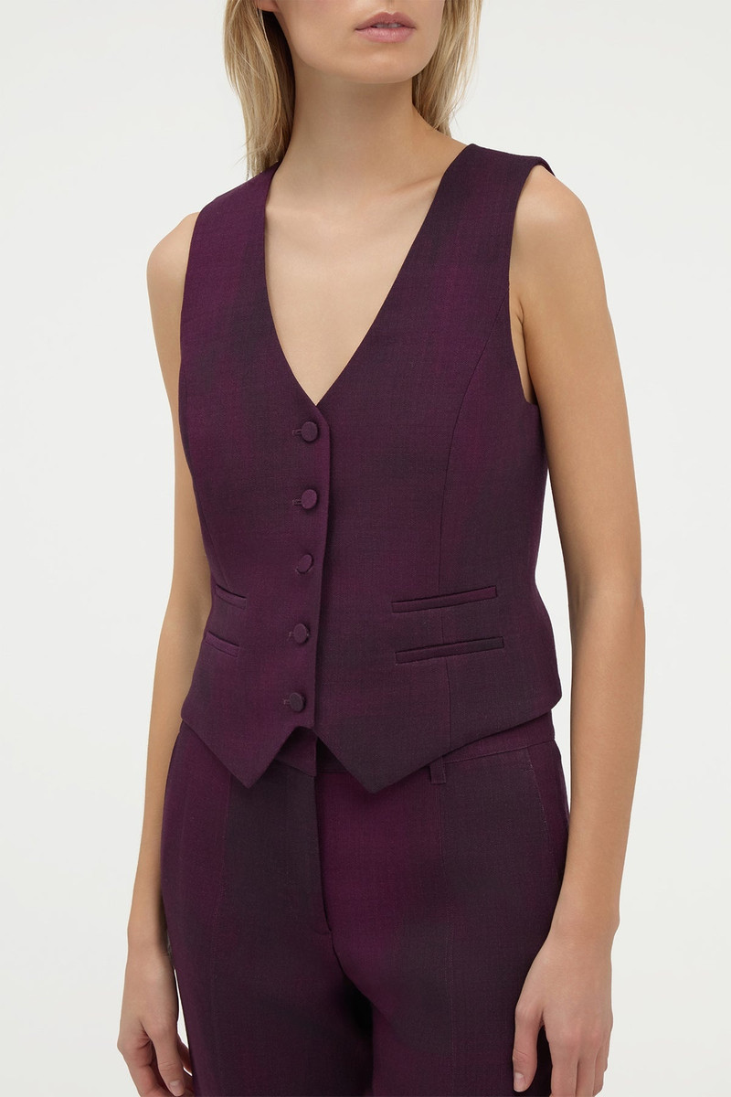 GABRIELA HEARST Coleridge Vest in Bordeaux Virgin Wool outlook