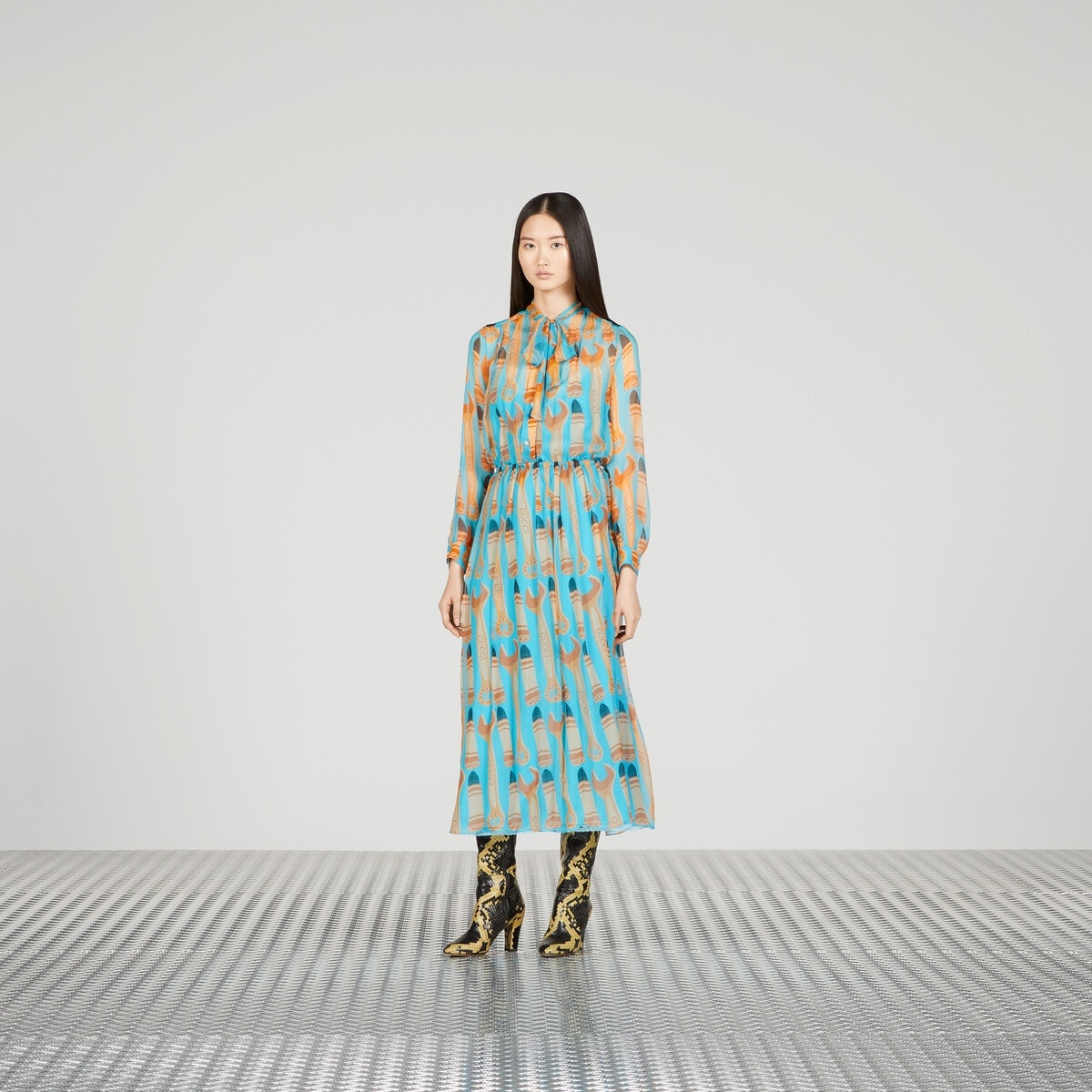 Lipstick and tool print silk dress - 5