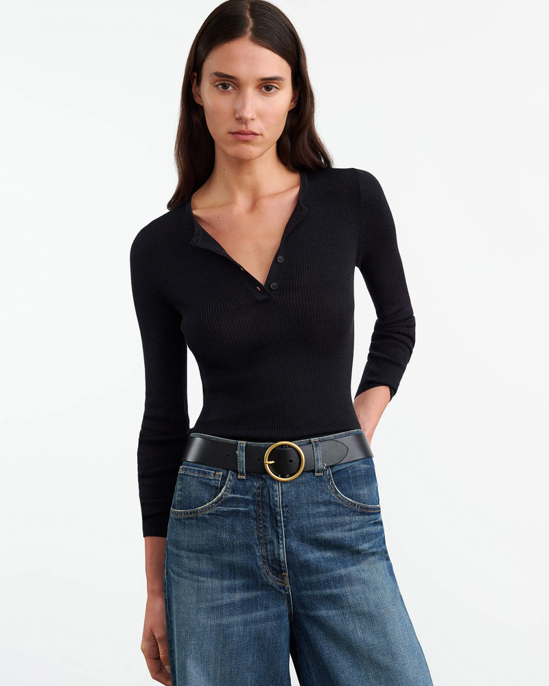 NILI LOTAN KLARISE HENLEY KNIT outlook