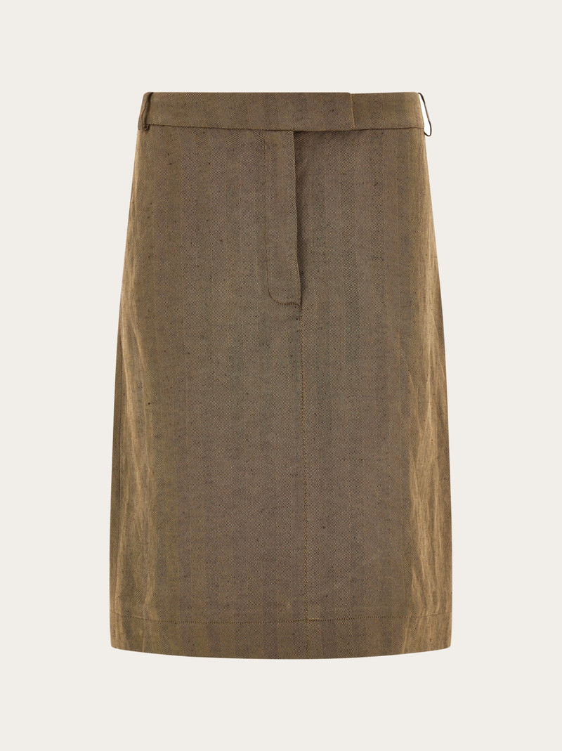 Knee length skirt 1