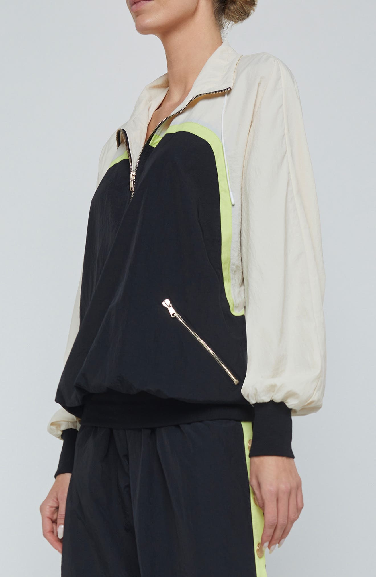 L'AGENCE Aurelia Water Repellent Pullover Jacket in Black/Cream/Lime at Nordstrom - 3