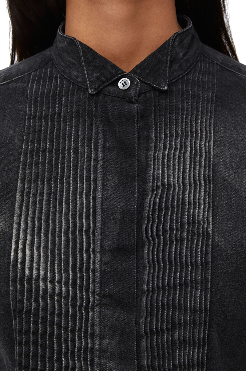 Pleated shirt in denim 5