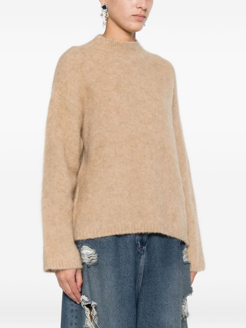 long-sleeved crew-neck sweater 3