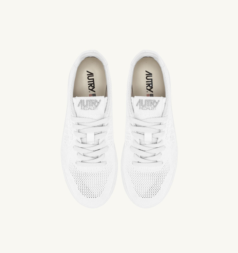 MEDALIST EASEKNIT LOW SNEAKERS IN WHITE FABRIC 5