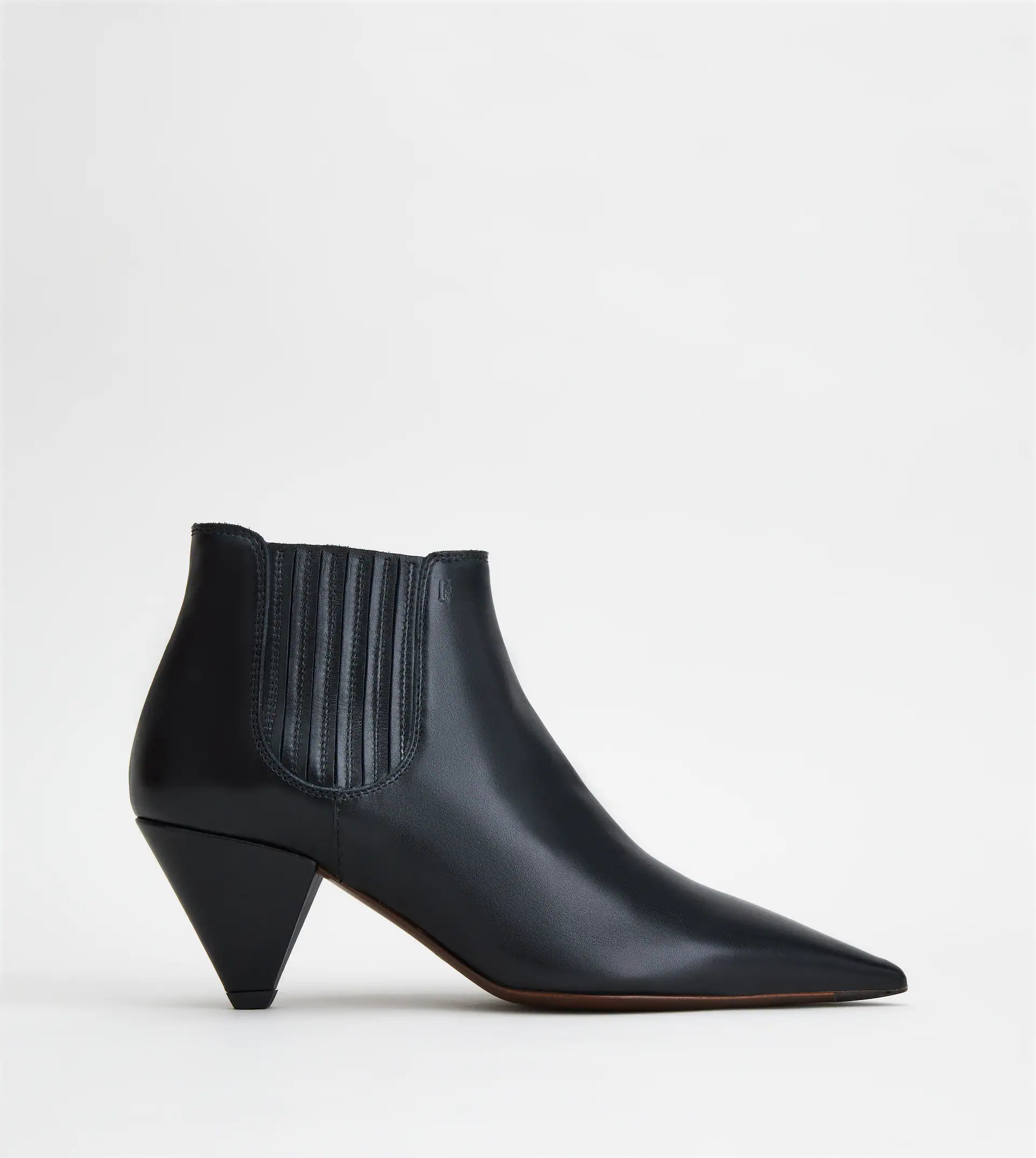 ANKLE BOOTS IN LEATHER - BLACK - 1