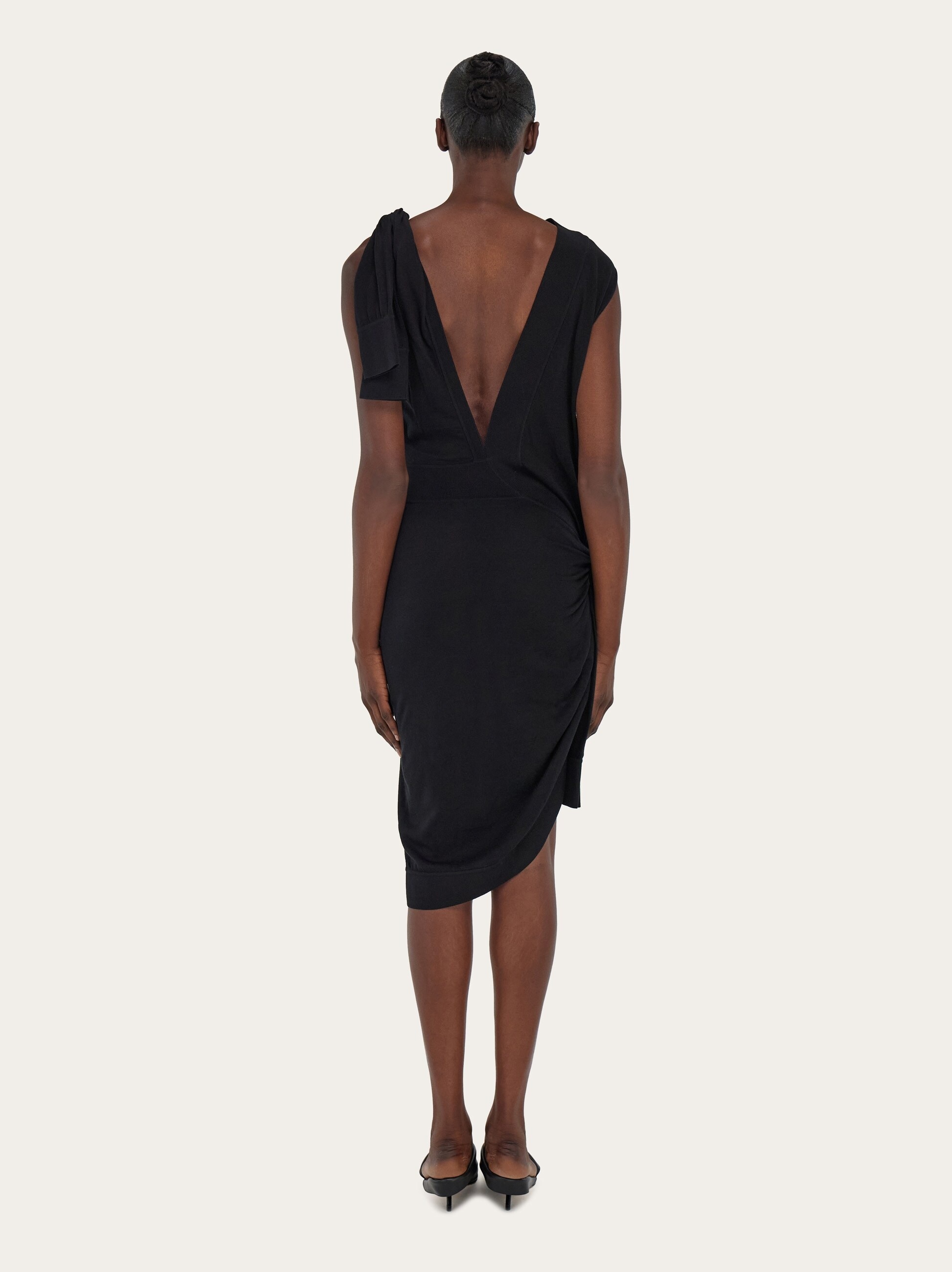 Sleeveless knitted dress - 4