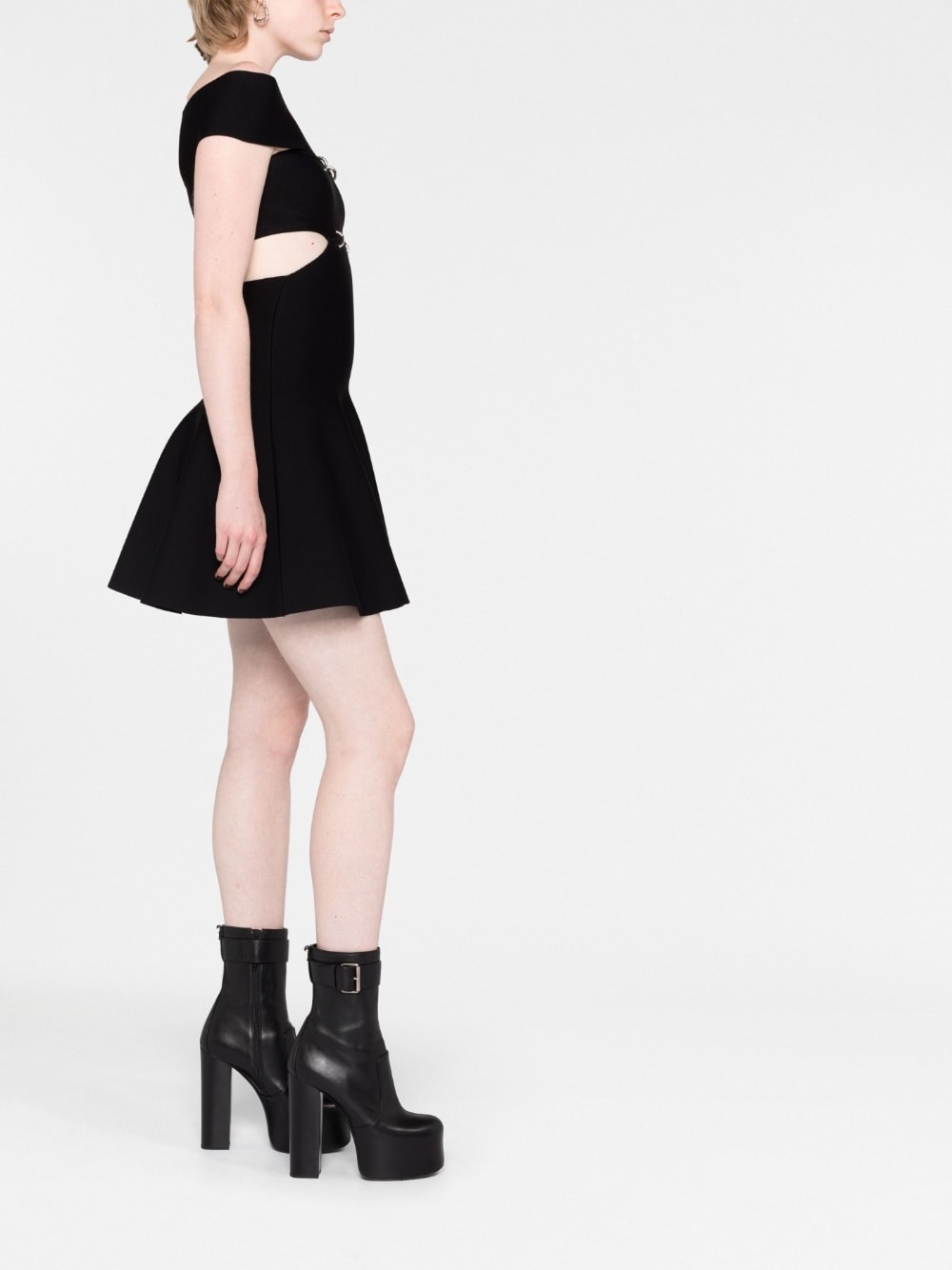 cut-out off-shoulder flared mini dress - 4