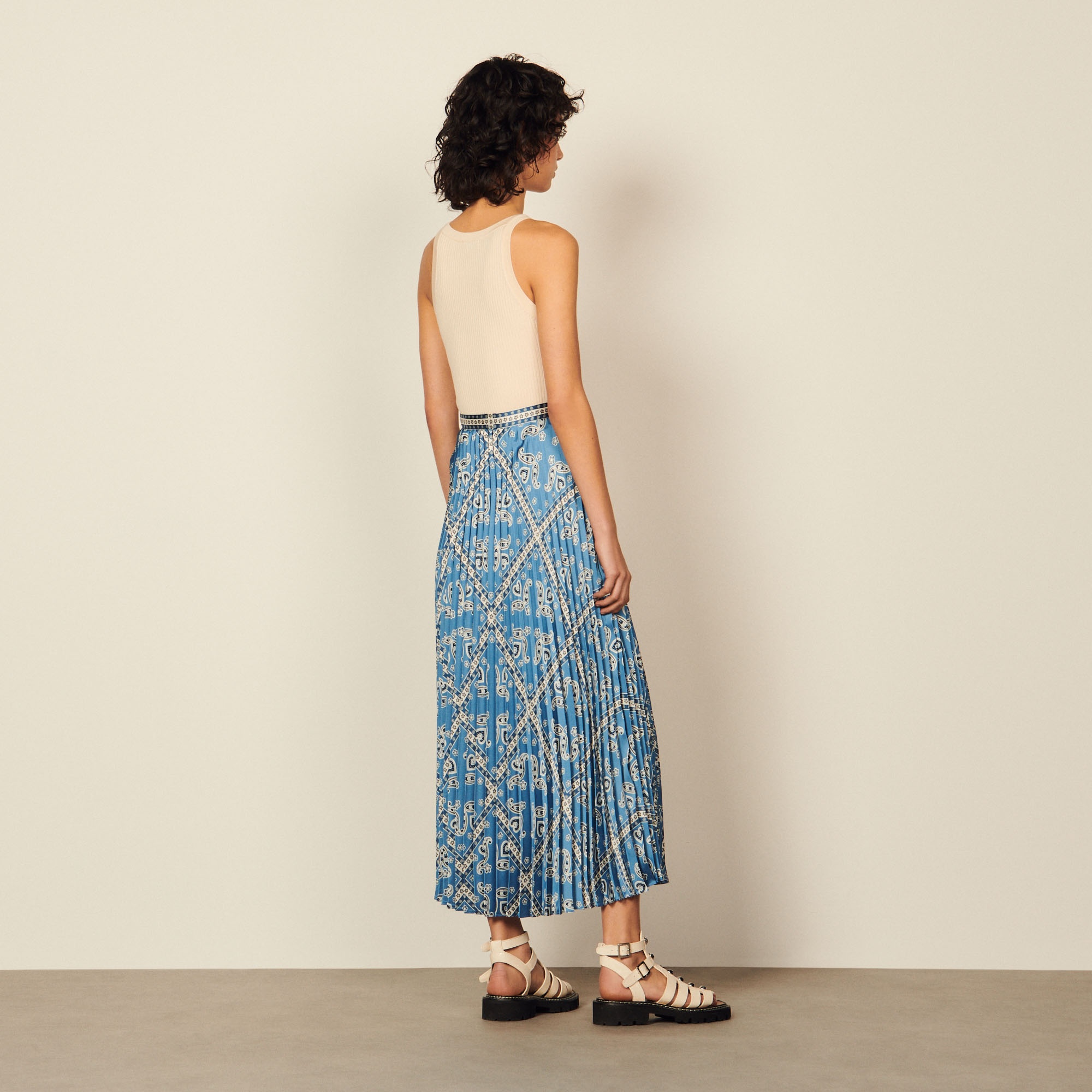 Long printed skirt with pleats - 3