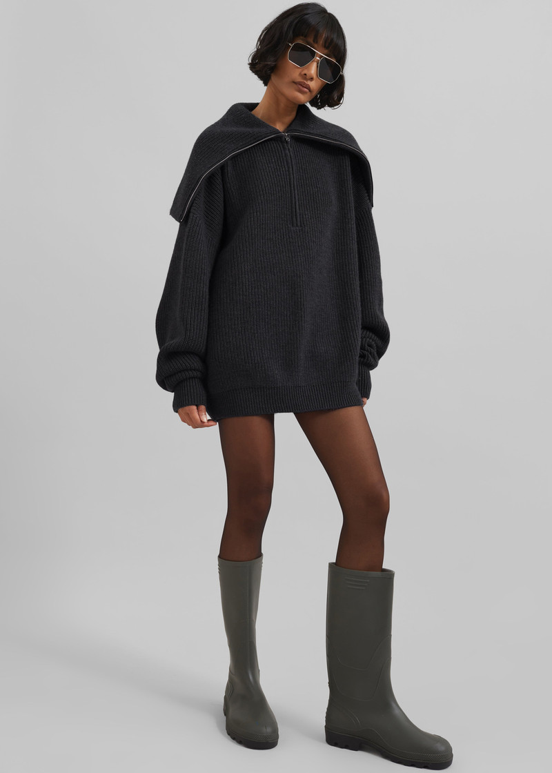 Hazel Oversized Wool Jumper - Dark Grey 9