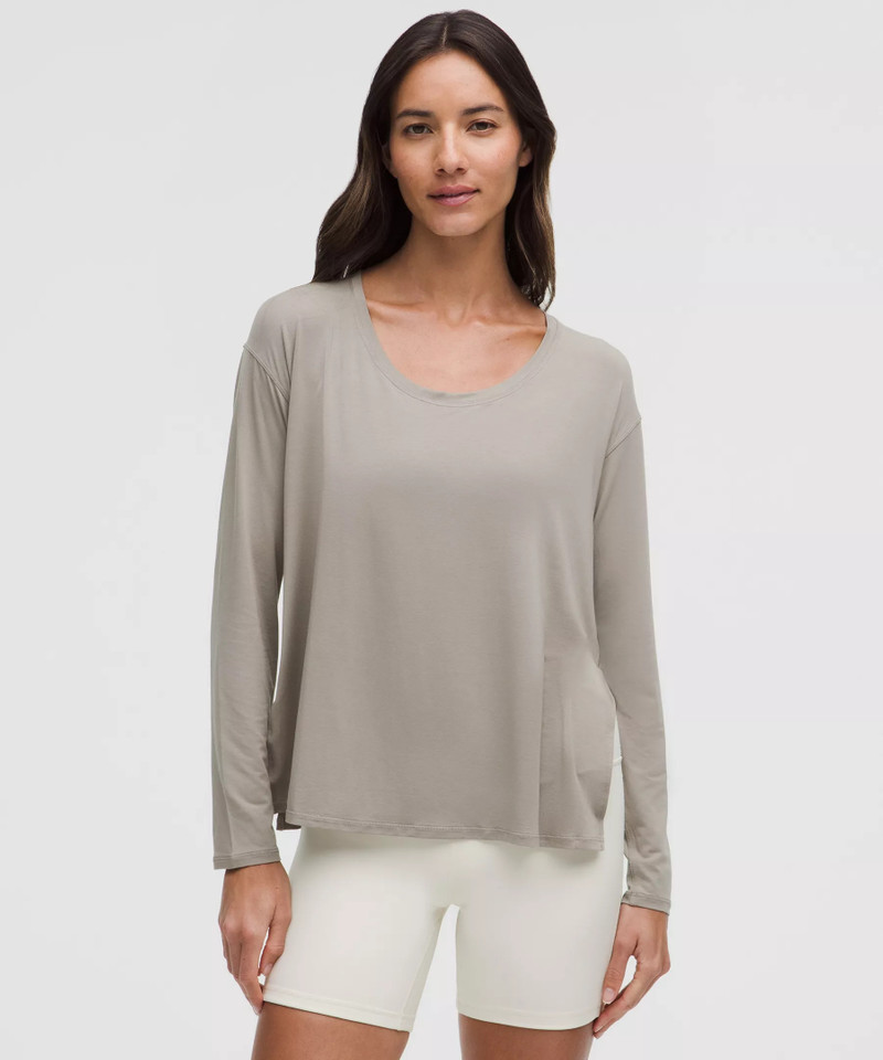 SilkAppeal Side-Slit Long-Sleeve Shirt 1