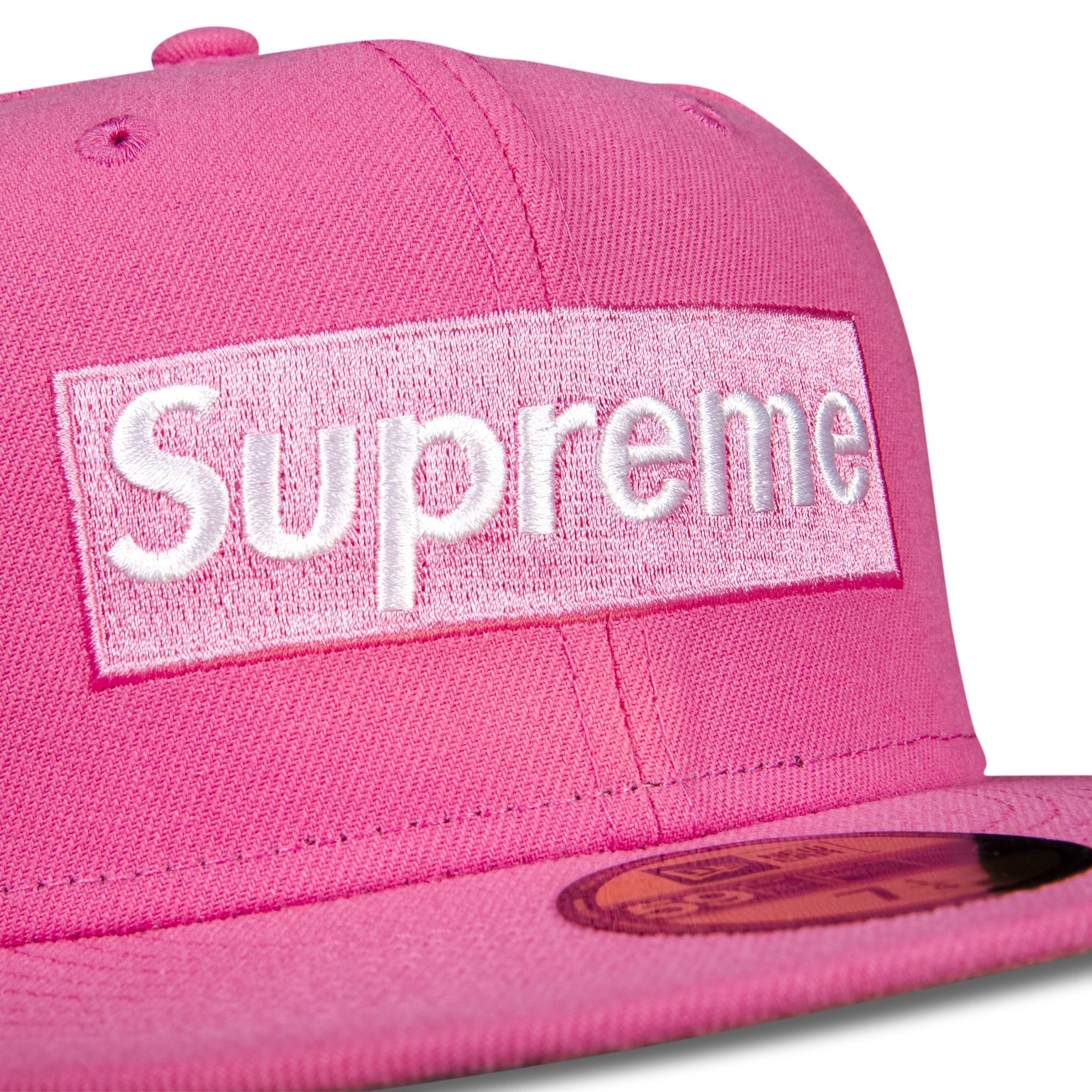 Supreme x New York Yankees Box Logo New Era 'Pink' - 3