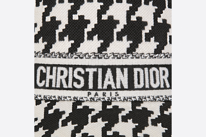 30 Montaigne Small Brim Bucket Hat 5