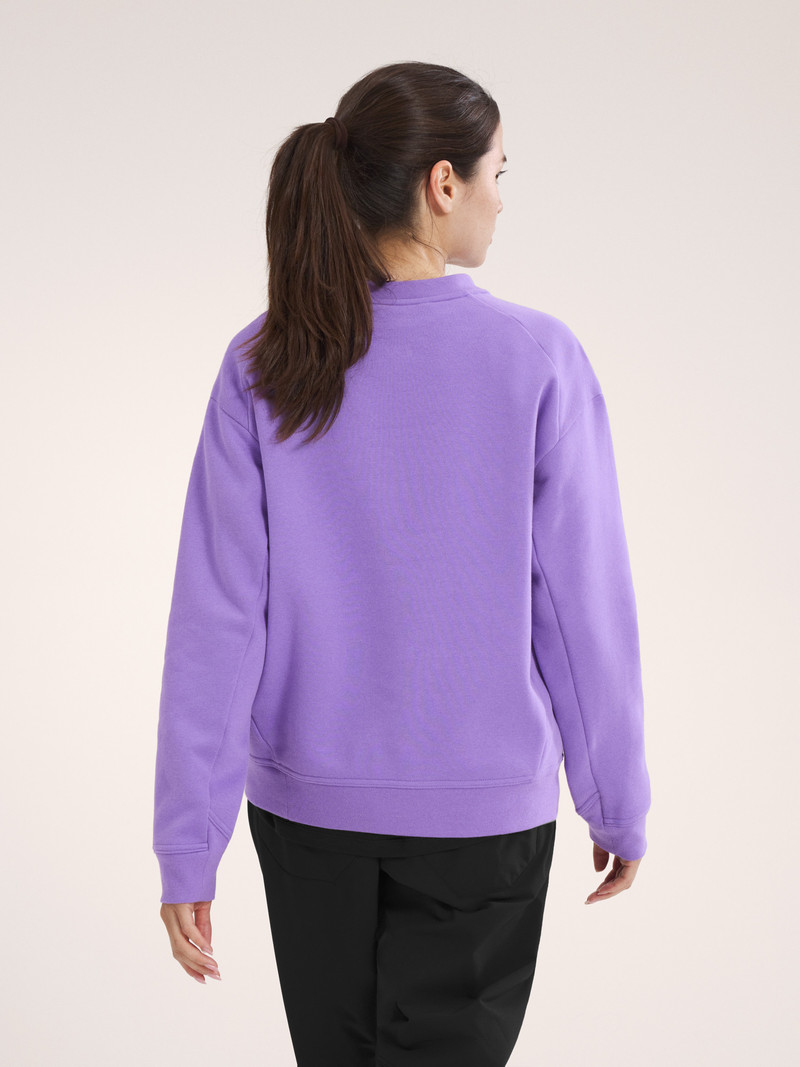 Emblem Fleece Crew Neck Pullover 6