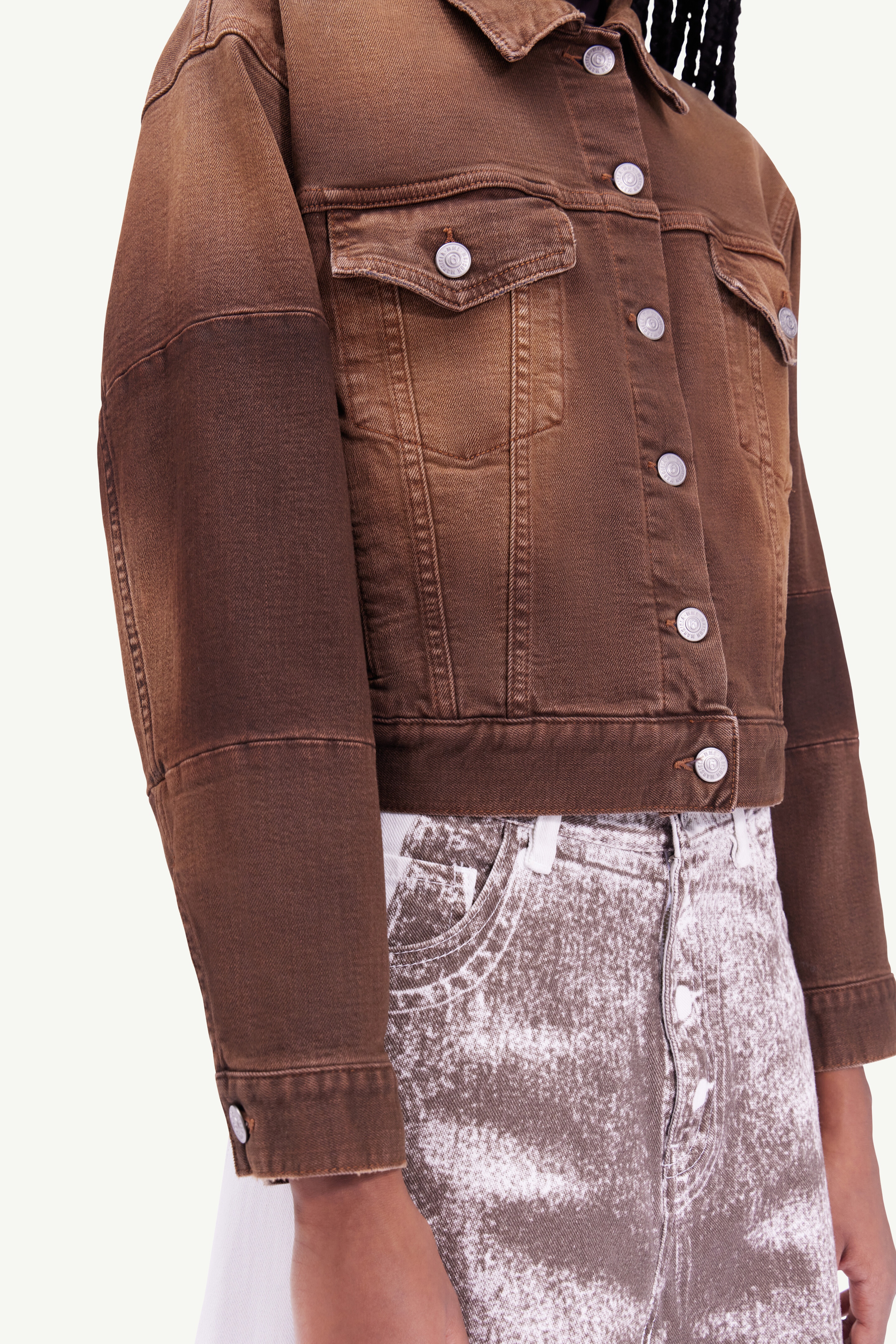 Cropped denim jacket - 5