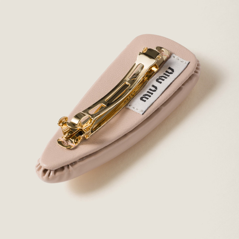 Miu Miu Patent leather hair clip outlook