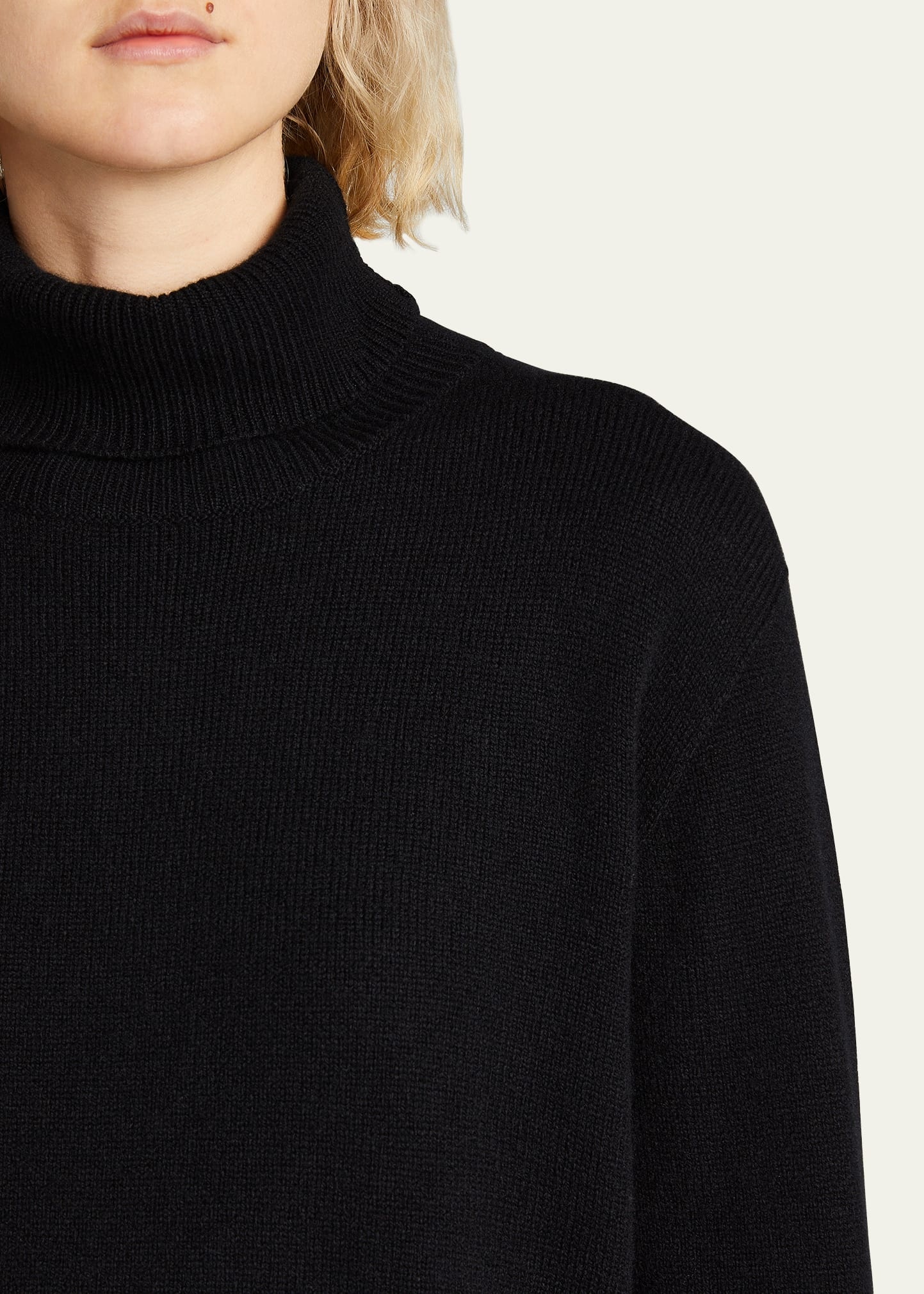 Stepny Wool-Cashmere Turtleneck Top - 5