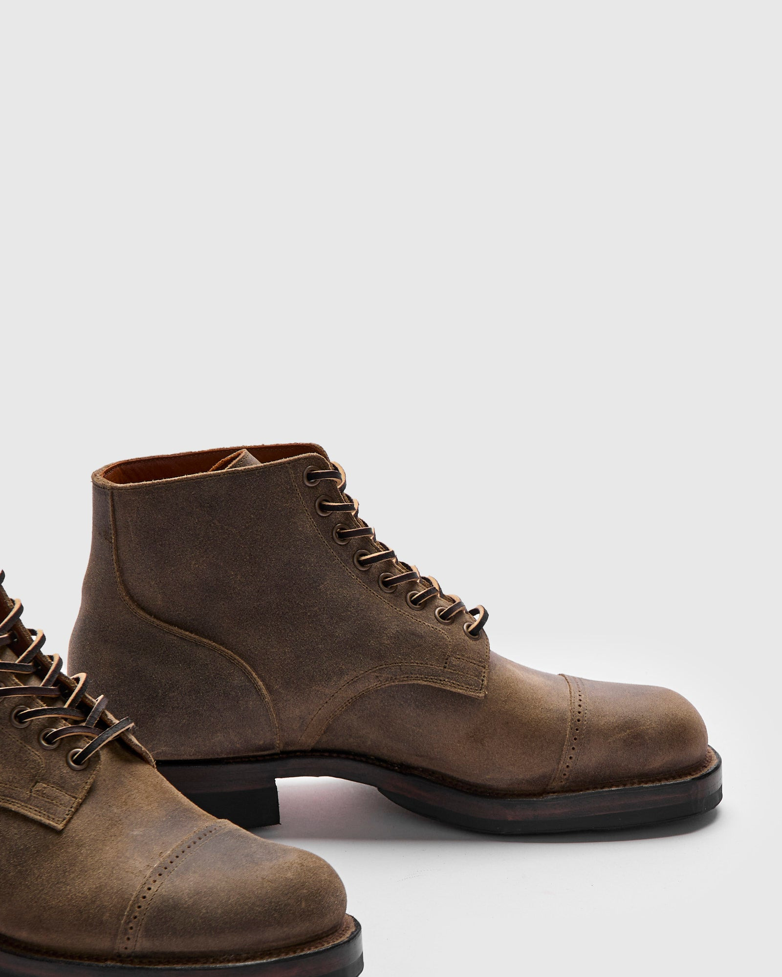 Service Boot 2040 in Tobacco Waxy Commander - 4