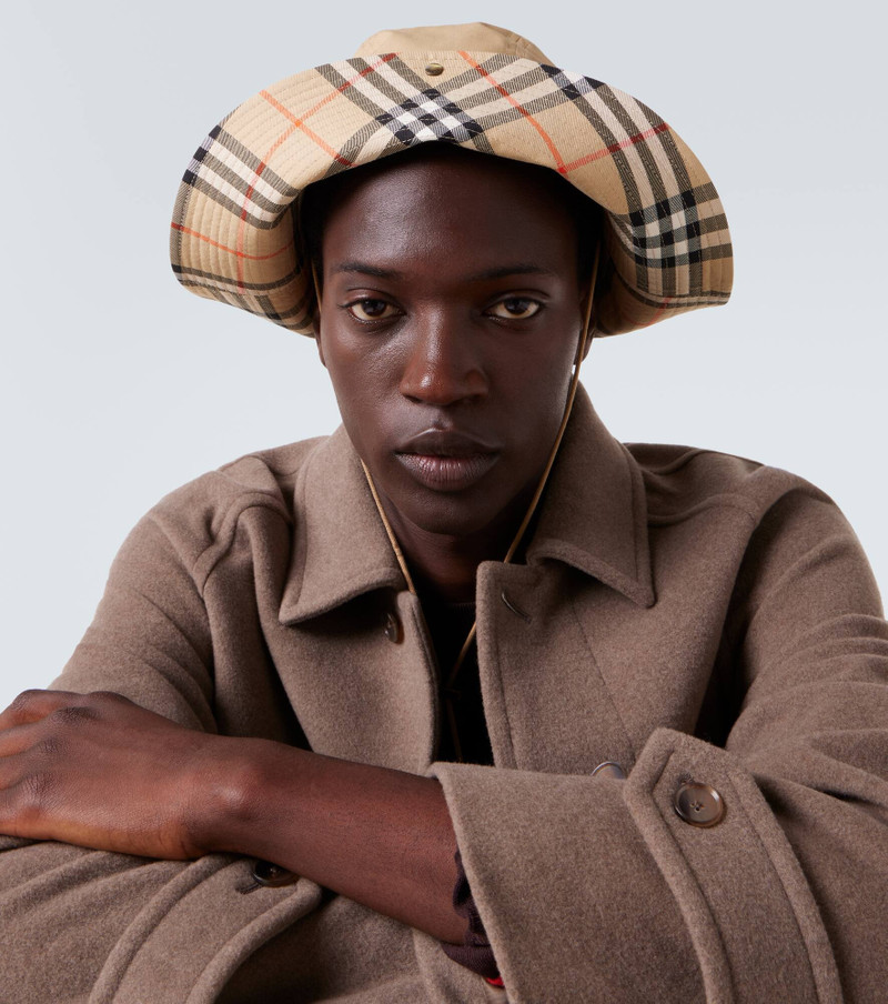 Burberry Cotton bucket hat outlook