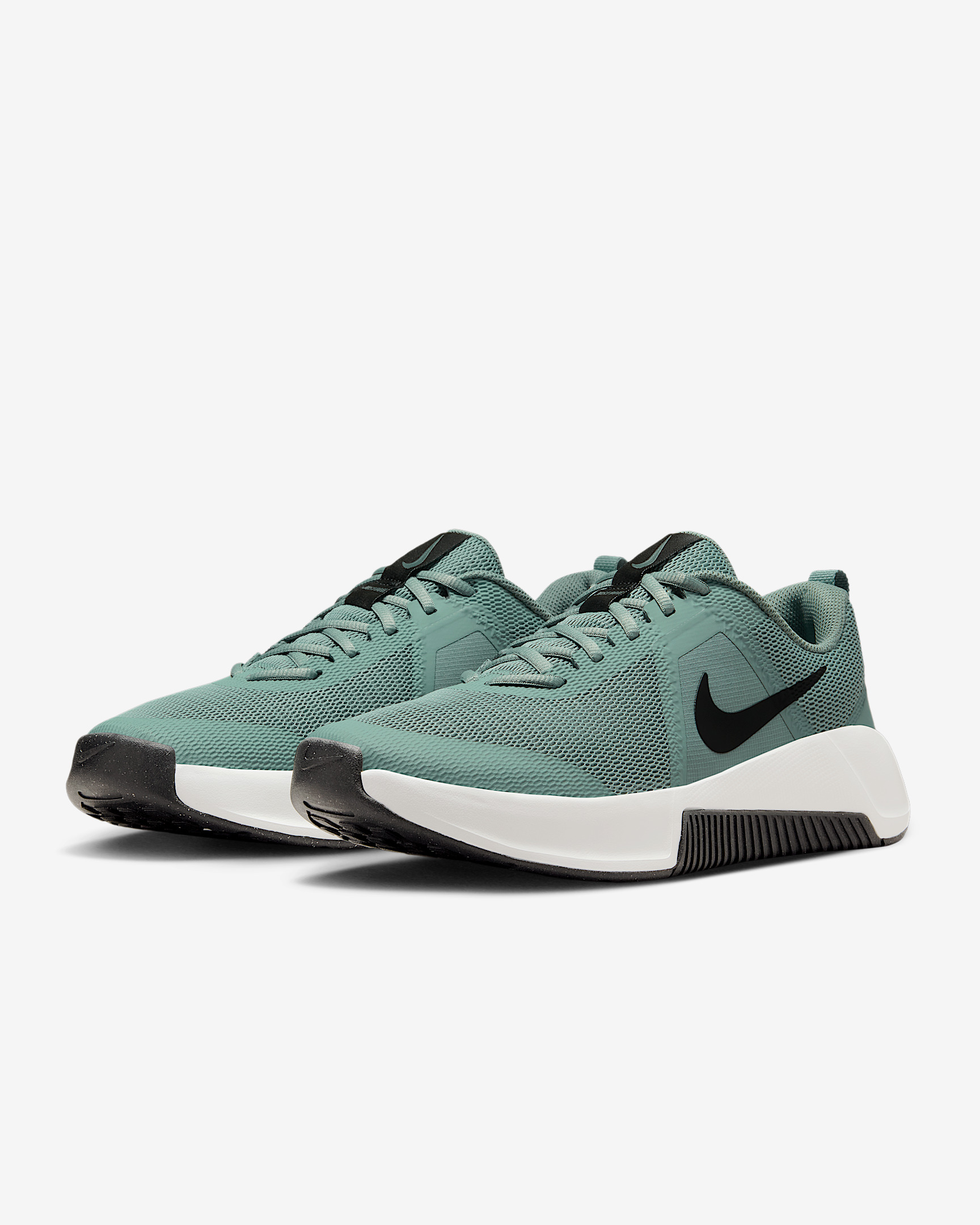 Nike MC Trainer 3 Men's Workout Shoes - 5