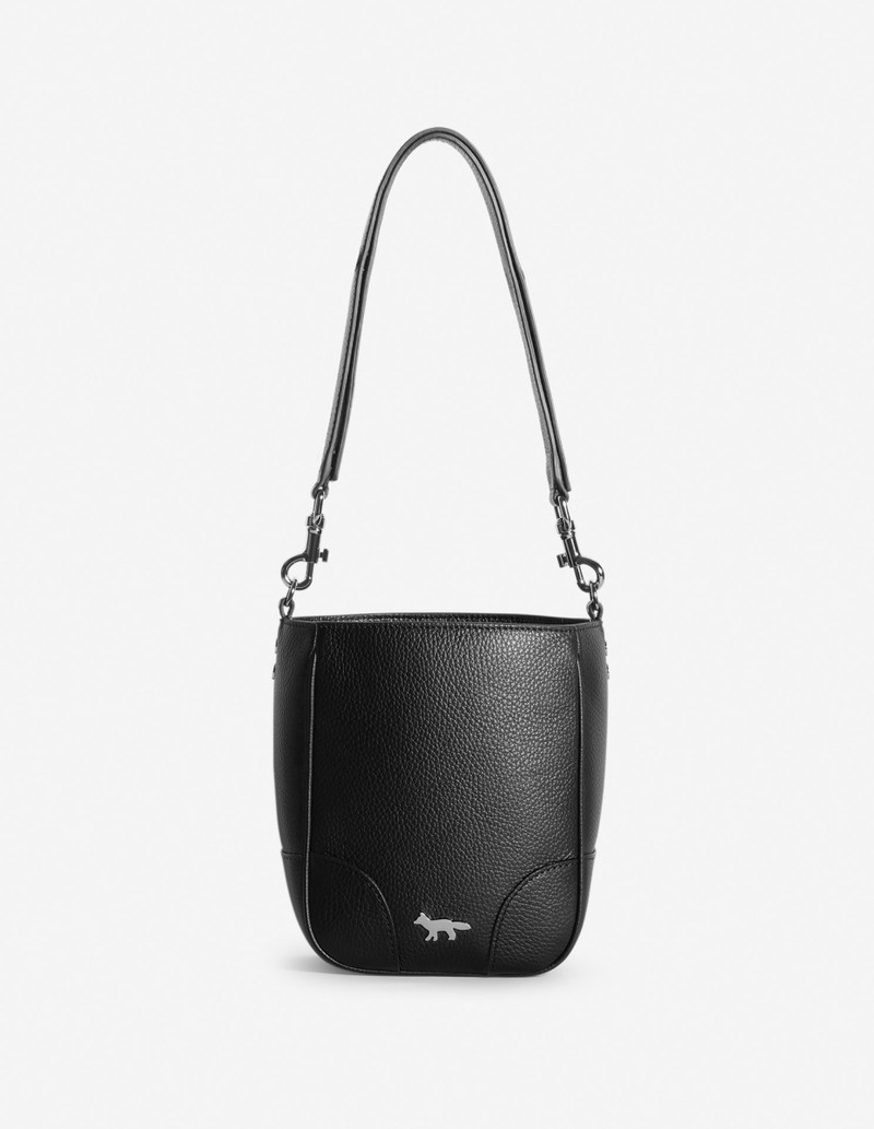 BOOGIE BUCKET BAG 1