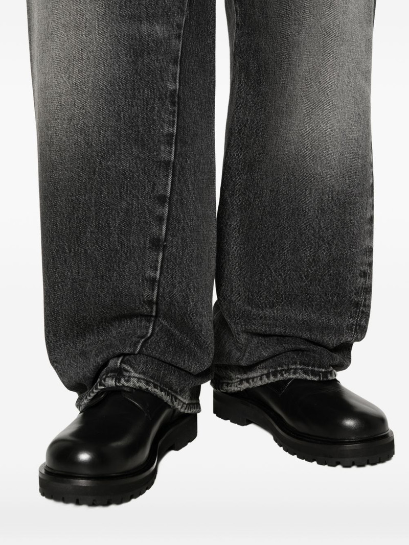 Wide Twist faded denim jeans 5
